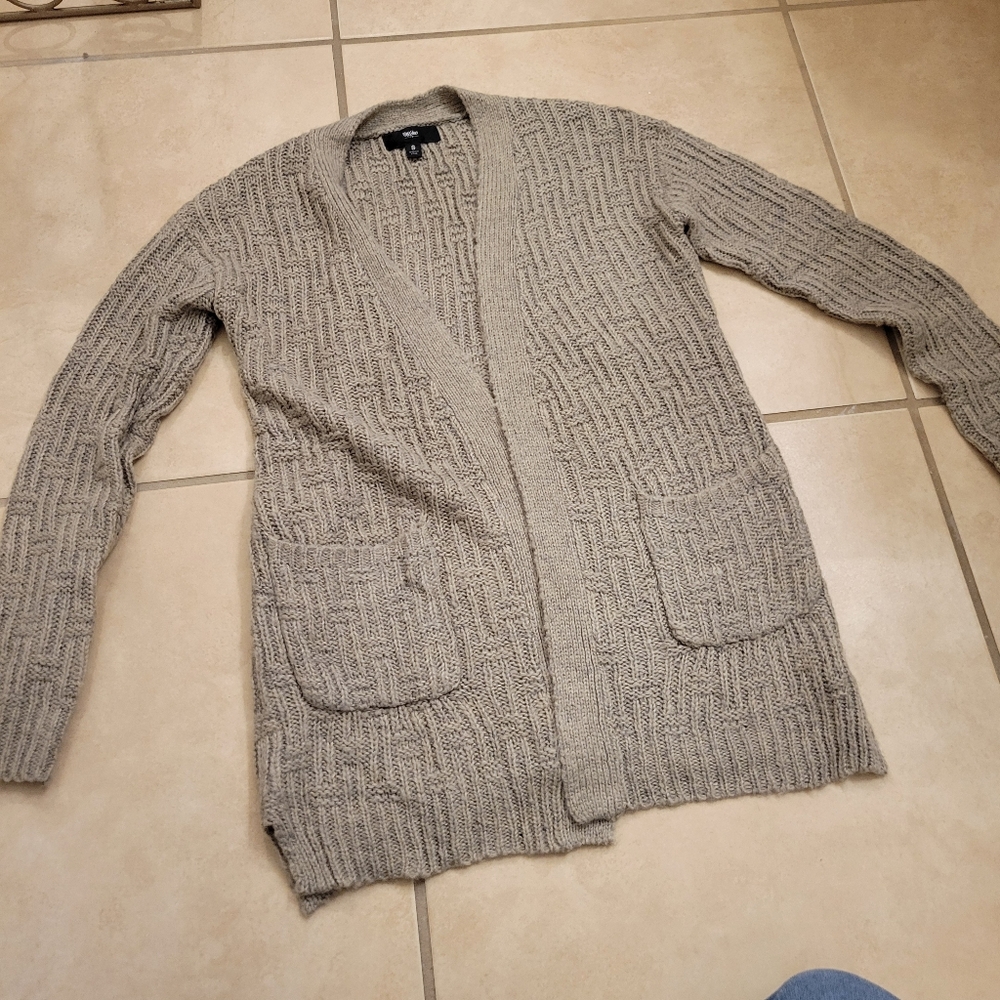 Womens Beige Cardigan Sweater Small Like New Mossimo